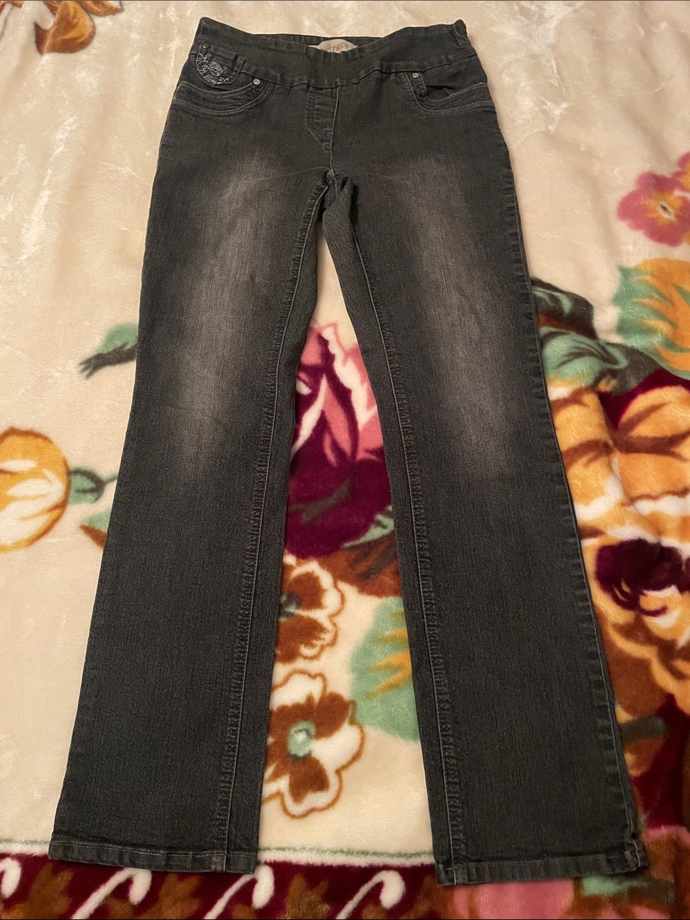 Contrast Women’s Black Washed Straight-Leg Jeans Size 7